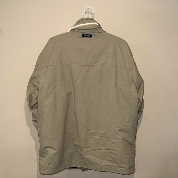 Nautica Wind Breaker Perfect for Fall Spring and Summer Size : L - Picture 2 of 6